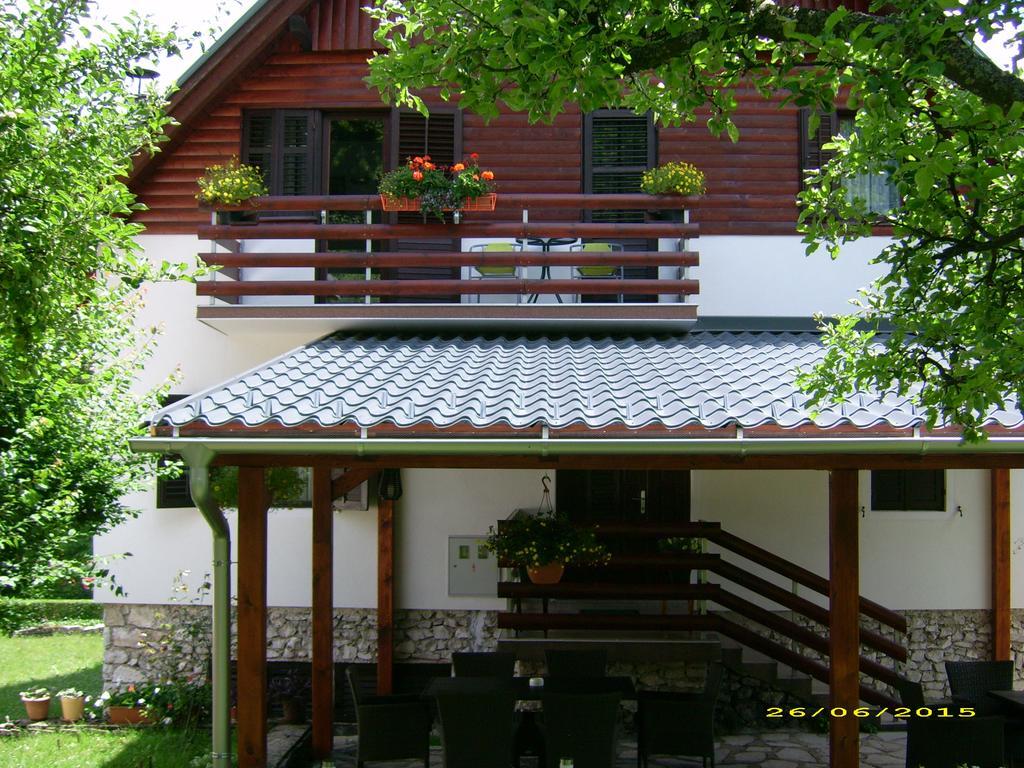Vila Vuk Plitvička Jezera Exteriör bild