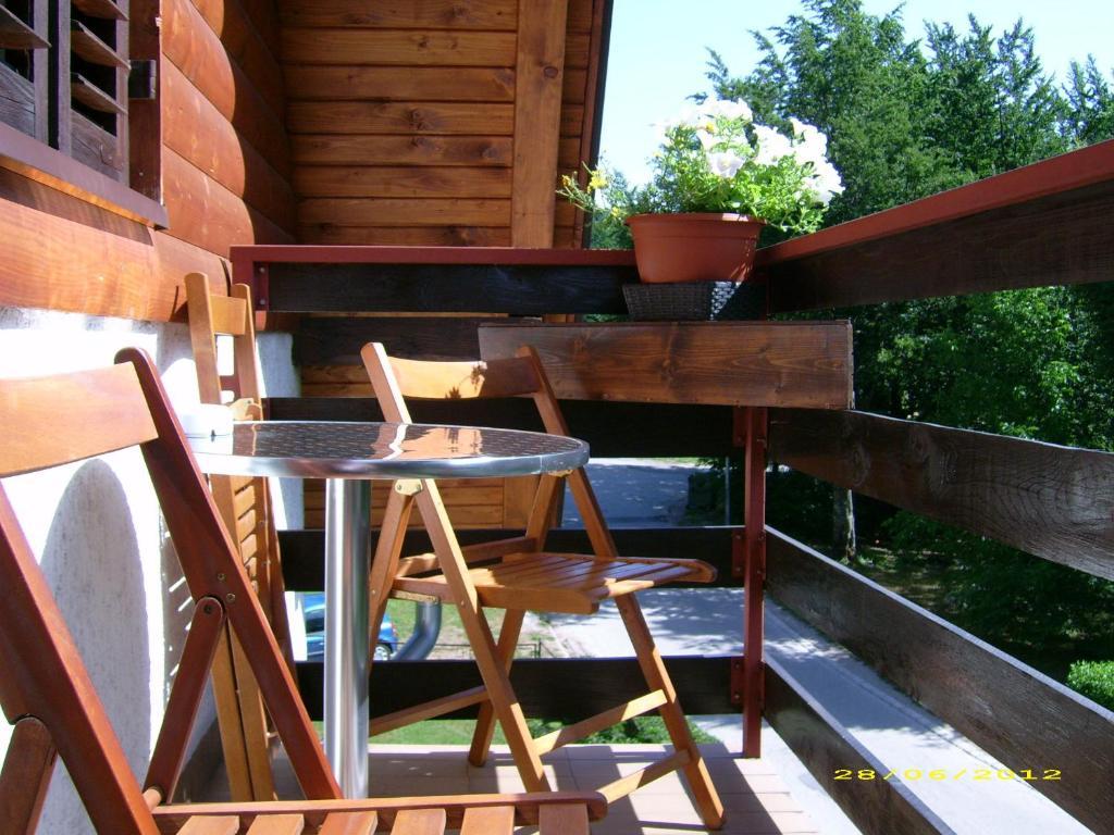 Vila Vuk Plitvička Jezera Rum bild